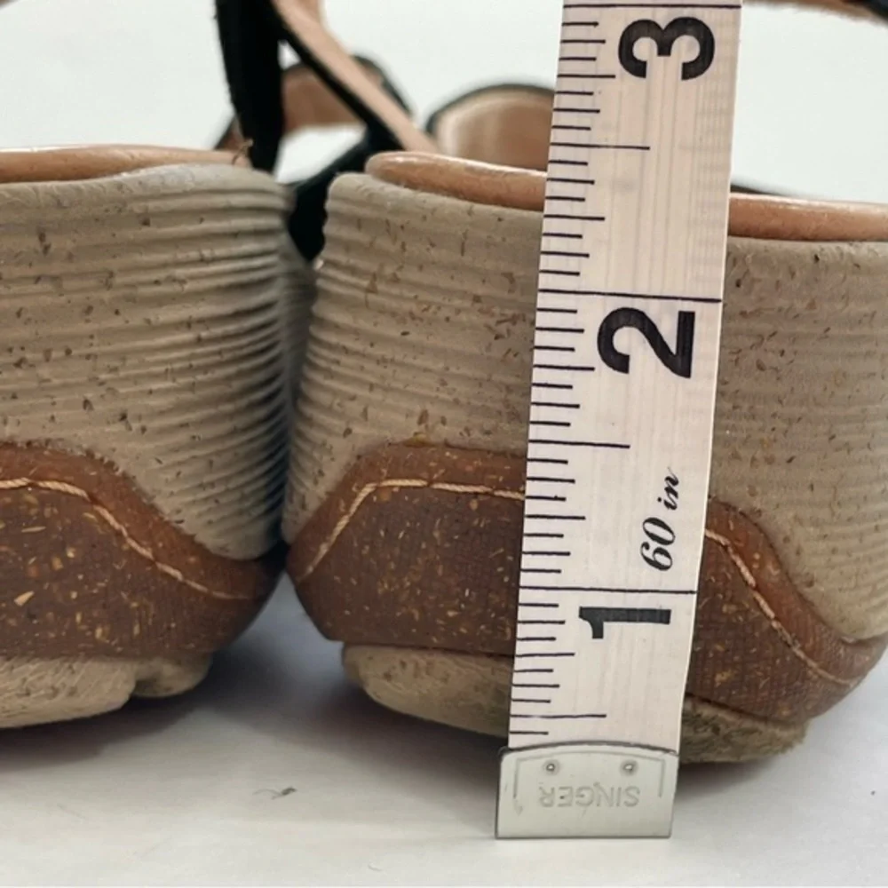 Acorn Black Vista Leather Beaded Wedge‎ Sandals